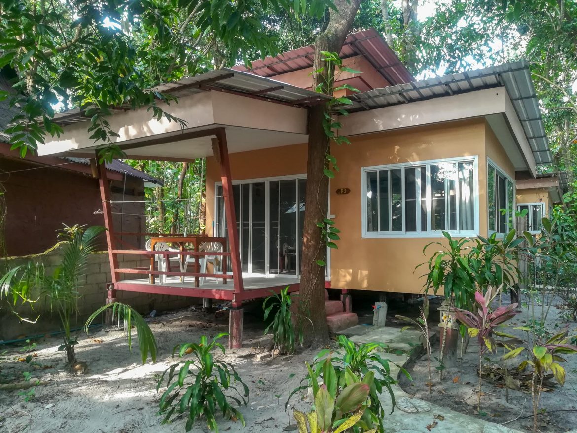 Ein kleiner aber feiner Bungalow bei JJ's auf Ko Phayam