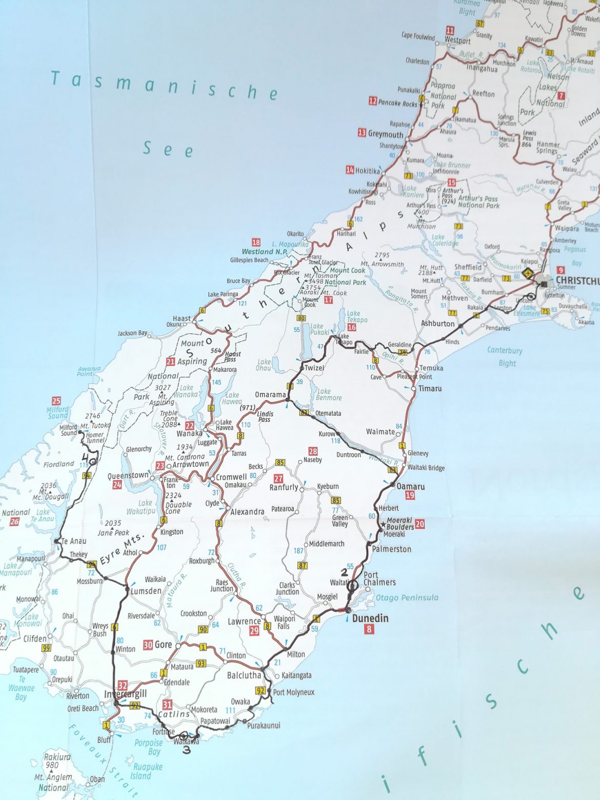 Eine Karte von Neuseeland mit unserer Route die bis zum Milford Sound führt.